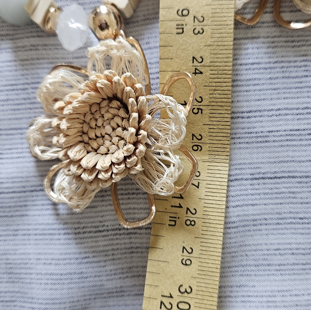 Floral Gold Necklace Earring 3-Piece Set, NWT, Nickel Free - Picture 8 of 8